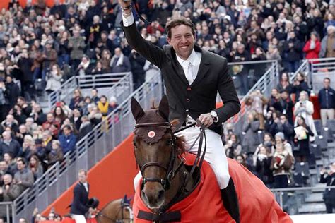 saut hermes 2019 live stream|Saut Hermès: Where Life Was But a Dream .